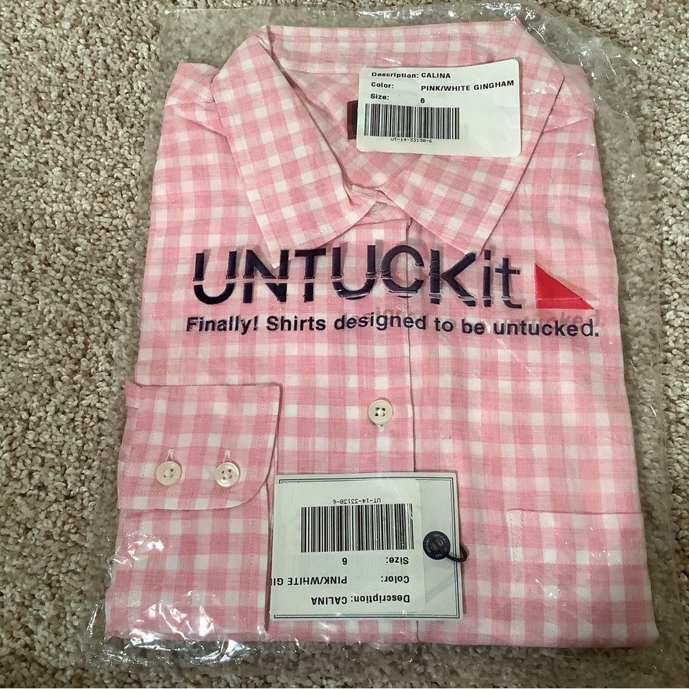 UNTUCKit Pink Gingham Button Down Shirt, long sleeve